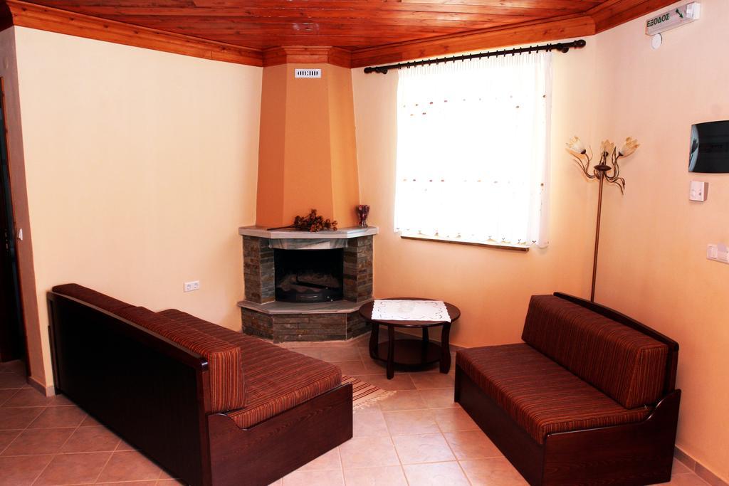 Guesthouse Alexandros Nestorion Kamer foto